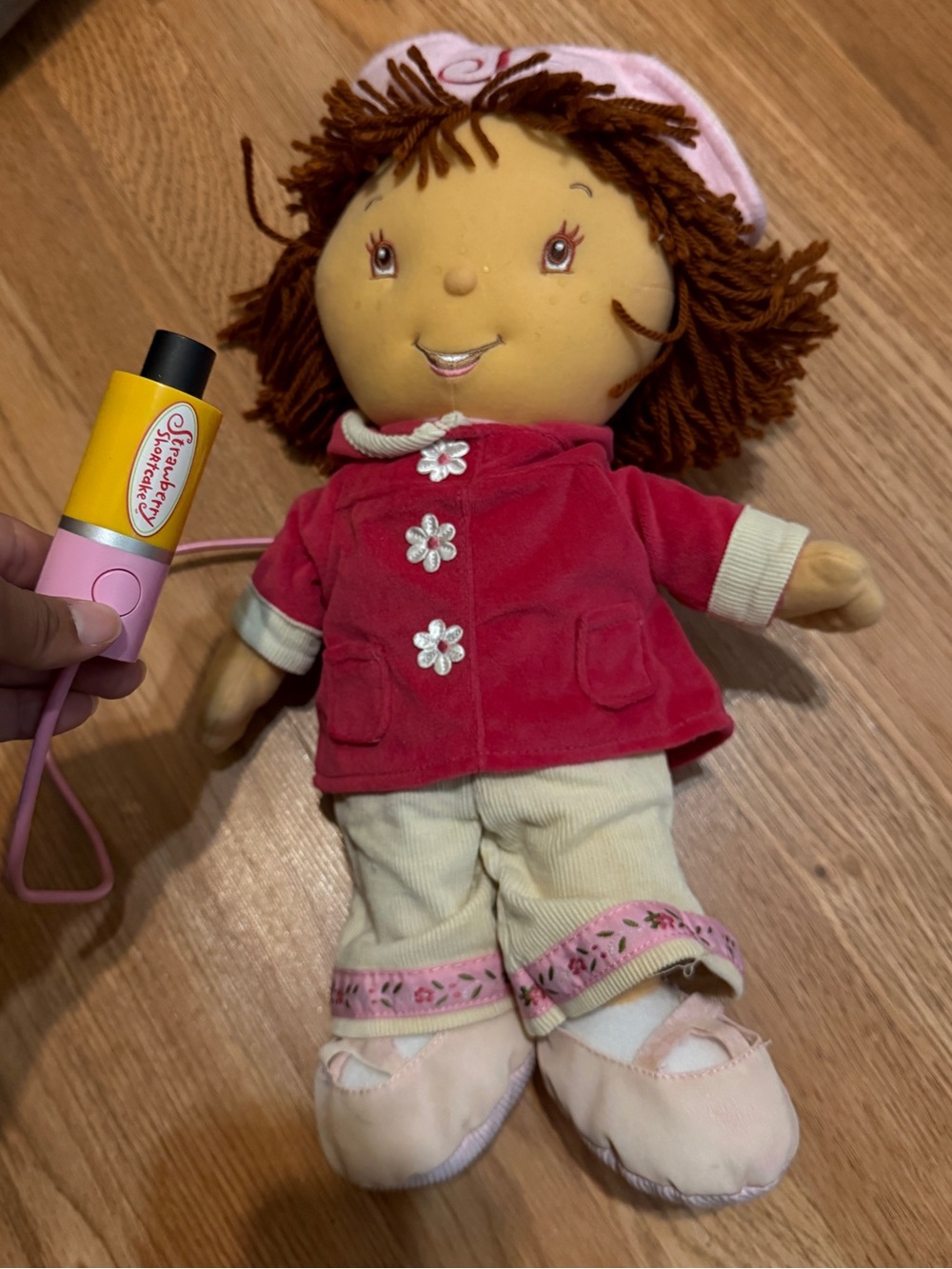Vintage 2004 talking strawberry shortcake doll